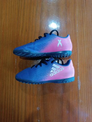 Zapatillas Fútbol Adidas Multitaco Talla 30