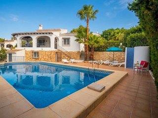 Casa en alquiler en La Fustera en Benissa