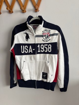Chaqueta deportiva con cremallera