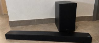 Barra de sonido LG SQC2 con subwoofer