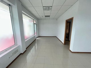 Local comercial en alquiler en Meruelo