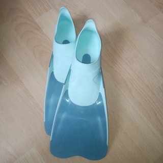 Aletas de Natación Azul Claro. Talla 32, 33