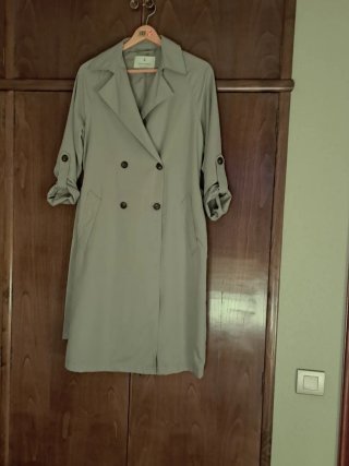 Gabardina Verde Stradivarius