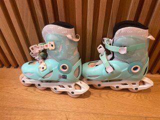 Patines Oxelo Talla 32-34 con Casco y Protecciones