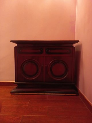 Mueble Antiguo de Madera