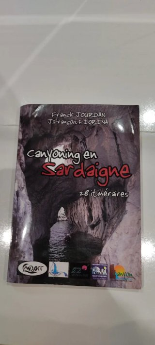 Libro Canyoning en Sardaigne (Francés)