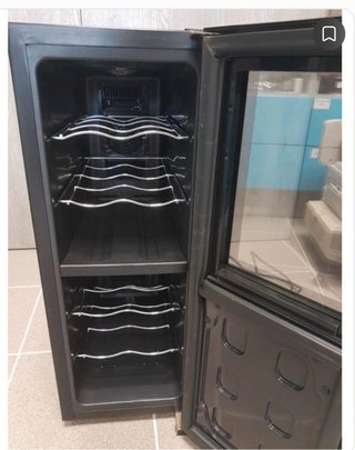 Vinoteca para 16 botellas