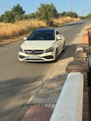 Mercedes-Benz Clase CLA 220D 2017