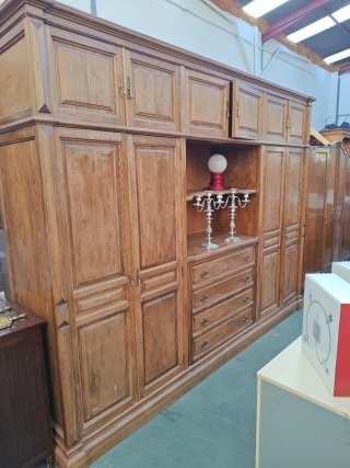 Armario de Madera castaño Grande