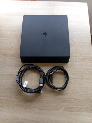 PS4 (PlayStation 4 slim) 1TB Negra