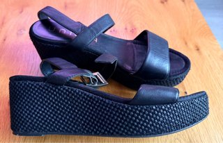 Sandalias UNISA Negras piel Talla 39