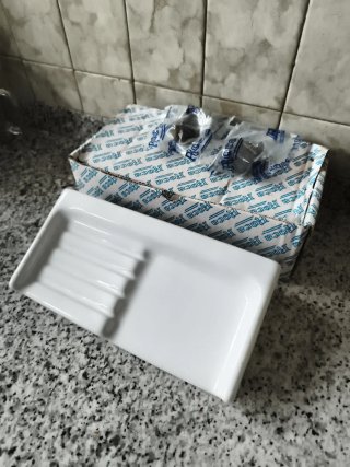 Jabonera de Porcelana Roca