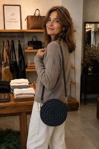 Bolso nuevo crochet macaron negro