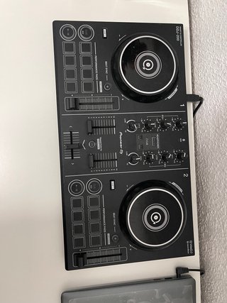 Controladora DJ Pioneer DDJ-200