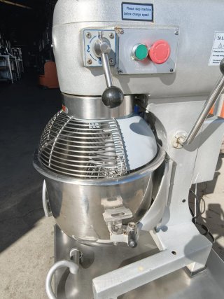 Batidora, amasadora Industrial de 20 Litros