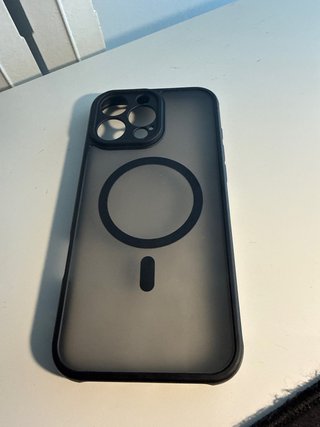 iPhone 16 Pro Max, funda MagSafe