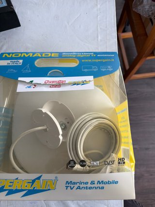 Antena 12V Omnidireccional NOMADE Autocaravana