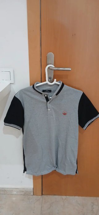 Polo Gris y Negro