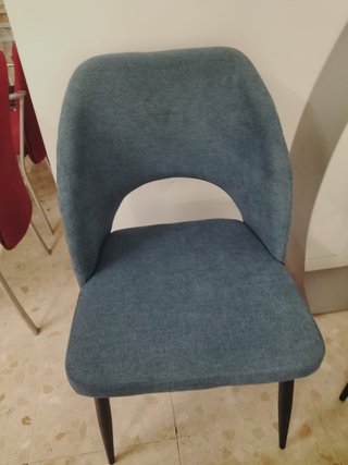 Silla de tela azul