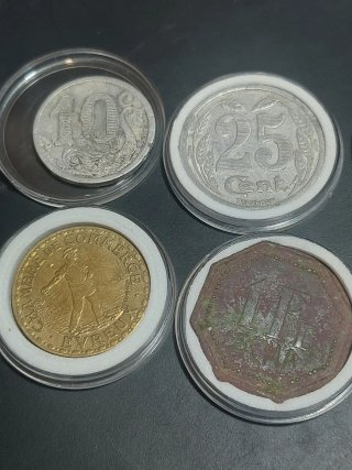 Lote de 4 Monedas de Necesidad (1919-1922)