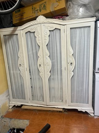 Armario Antiguo de Castaño Blanco