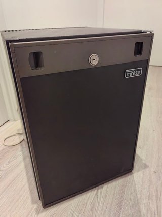 Minibar Electrolux Compacto