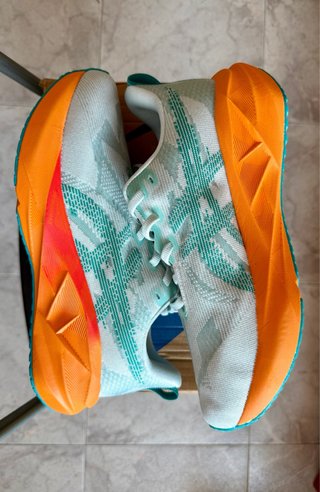 Zapatillas ASICS Novablast 5 Talla 44