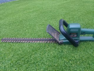 Cortasetos Eléctrico Black & Decker GT 241