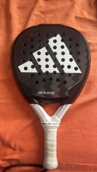 Pala de pádel Adidas Metalbone Pro+