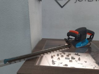 Cortasetos Gardena 420w
