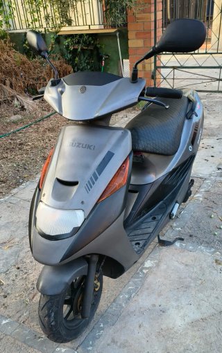 Suzuki Address 50 Scooter
