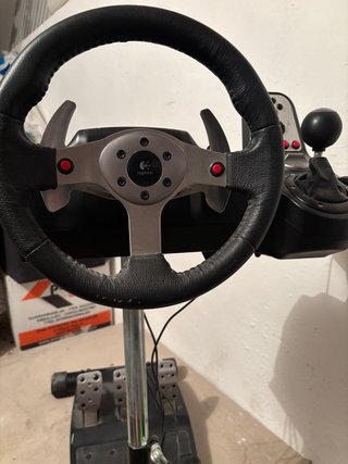 Volante Logitech G25 con Soporte Wheel Stand Pro