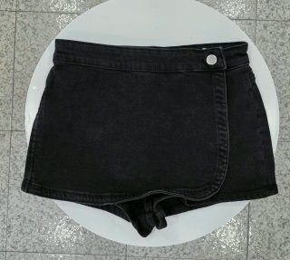 Falda pantalón corta negra