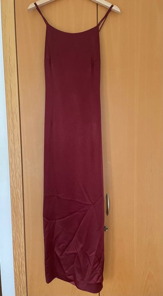 Vestido largo de cóctel rojo burdeos talla 40
