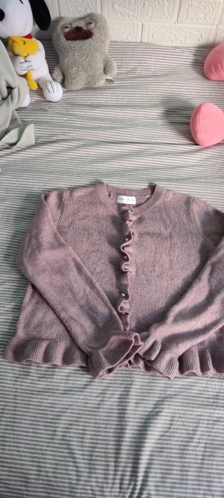 Jersey de punto con volantes