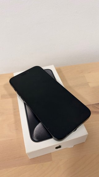 iPhone 15 Pro Max