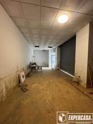 Local comercial en venta en Catarroja