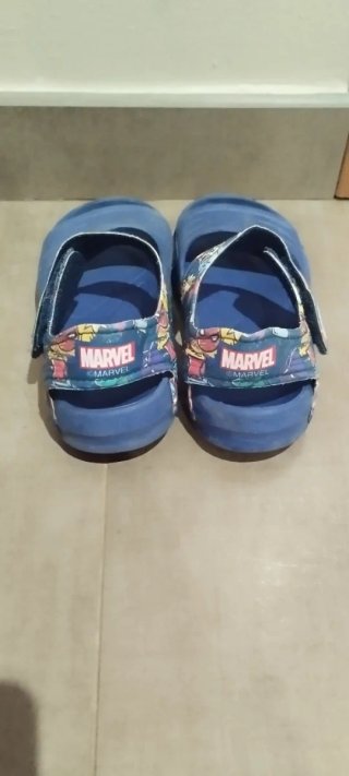 Chanclas Marvel para niño