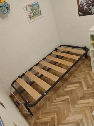 Somier de láminas 90x190cm con patas