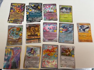 Lote de 12 Cartas Pokémon Colección 30 Aniversario