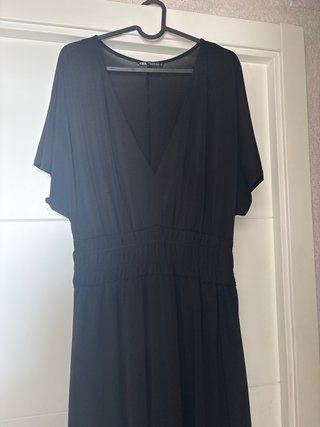 Vestido Negro Zara Escote Pico