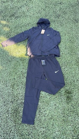 Chándal Nike Running Negro