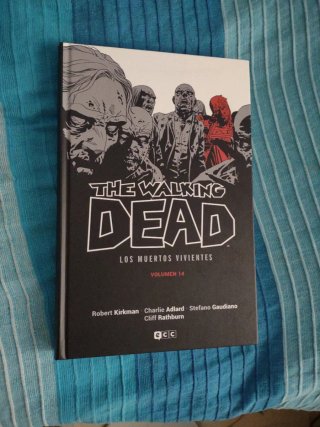 The Walking Dead 14 Los muertos vivientes 14