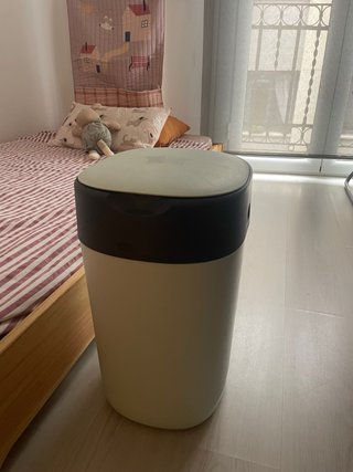 Papelera para pañales Tommee Tippee
