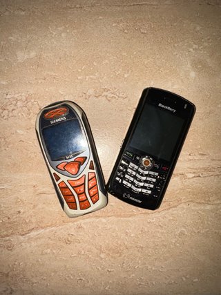 Pack 2 Teléfonos: Siemens M55 y BlackBerry