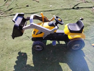 Tractor Excavadora a Pedales Falk Builder