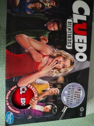 Juego de mesa Cluedo Mentiroso