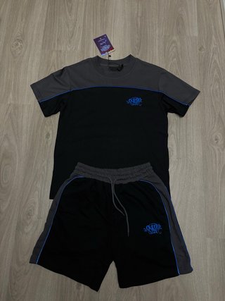 Conjunto Syna World Negro y Gris