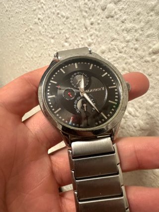 Reloj Playboy Plateado