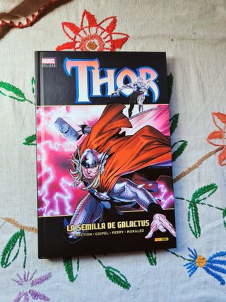 Thor Semilla Galactus. Marvel Deluxe. Panini